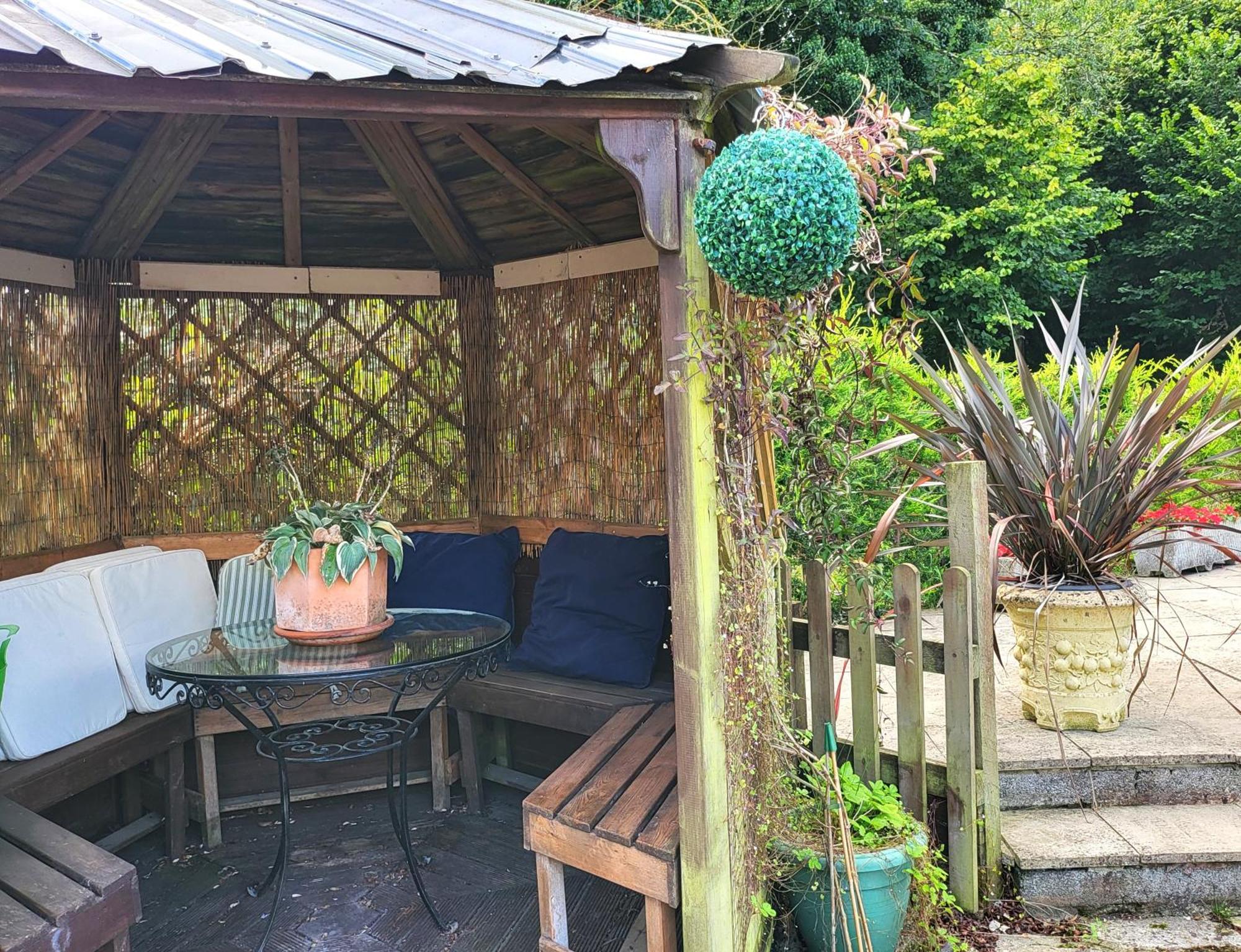Escape The Ordinary - Dorset Village Vacation دورتشستر المظهر الخارجي الصورة